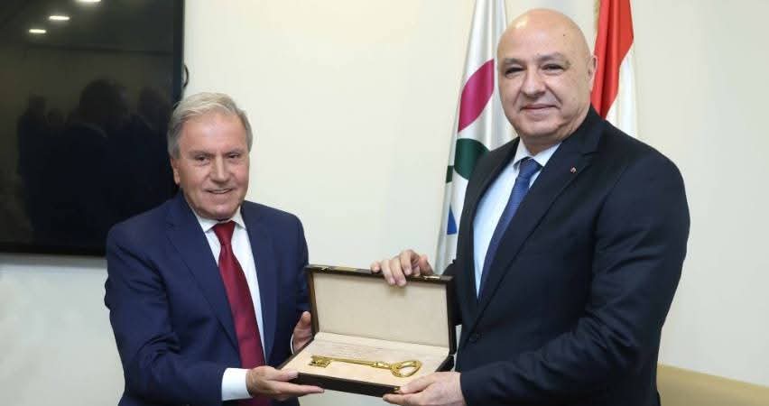 الرئيس عون وفيا للبلدة التي ولد فيها سن الفيل