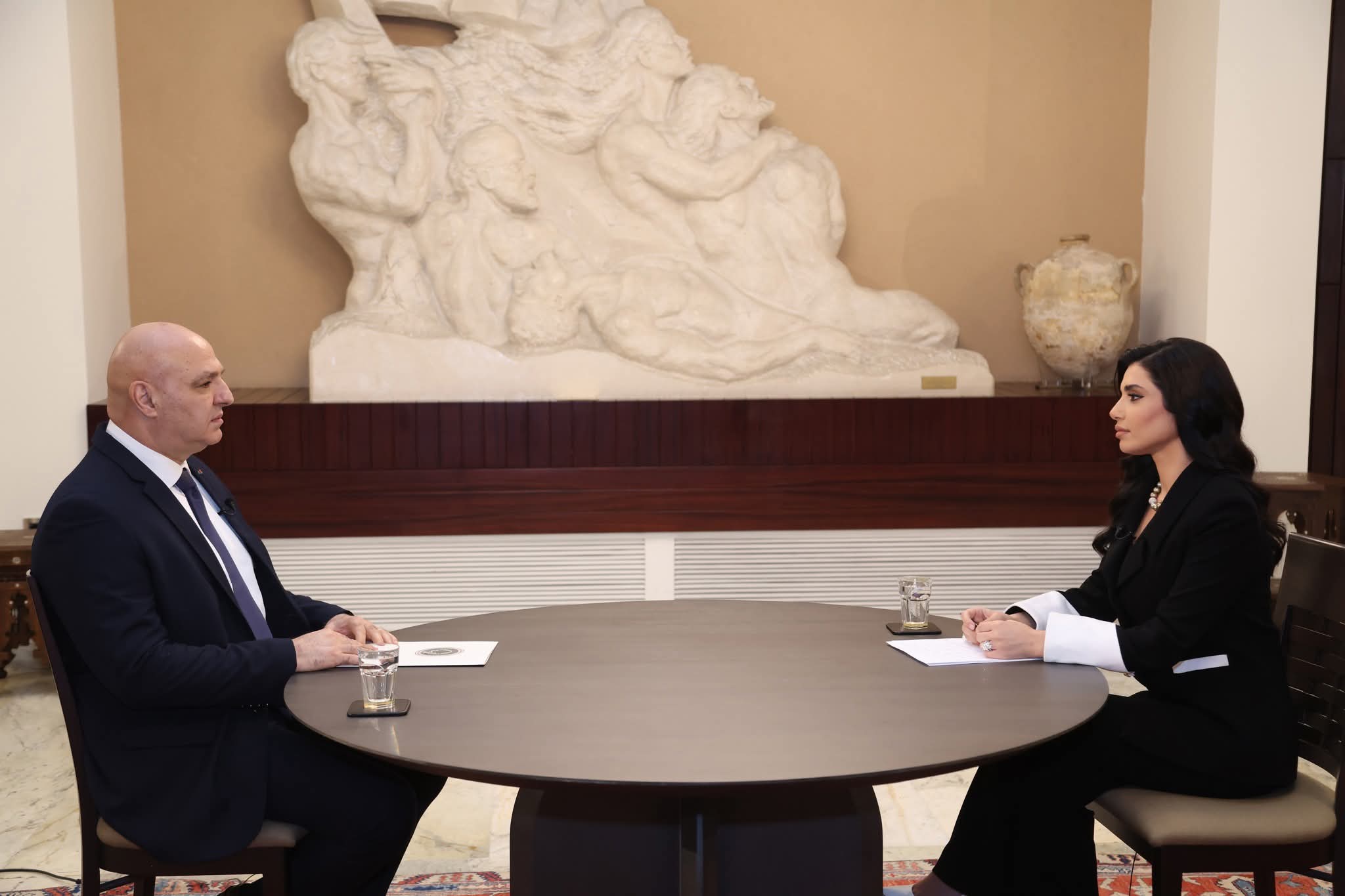 عون للعربية: لا نقبل التدخل في شؤوننا