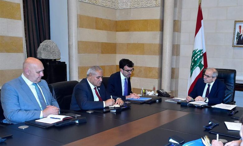 سلام وعودة النازحين…