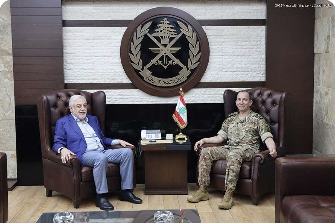 استقبالات العماد قائد الجيش