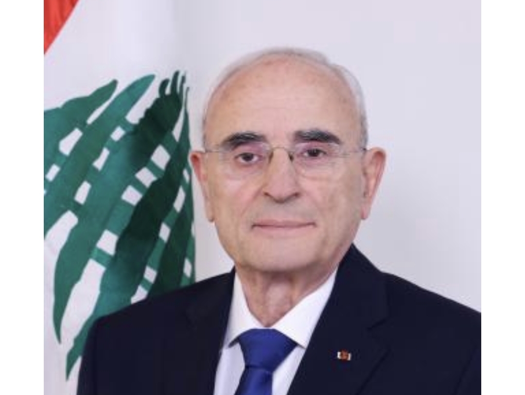 صدر عن مكتب وزير الدفاع…