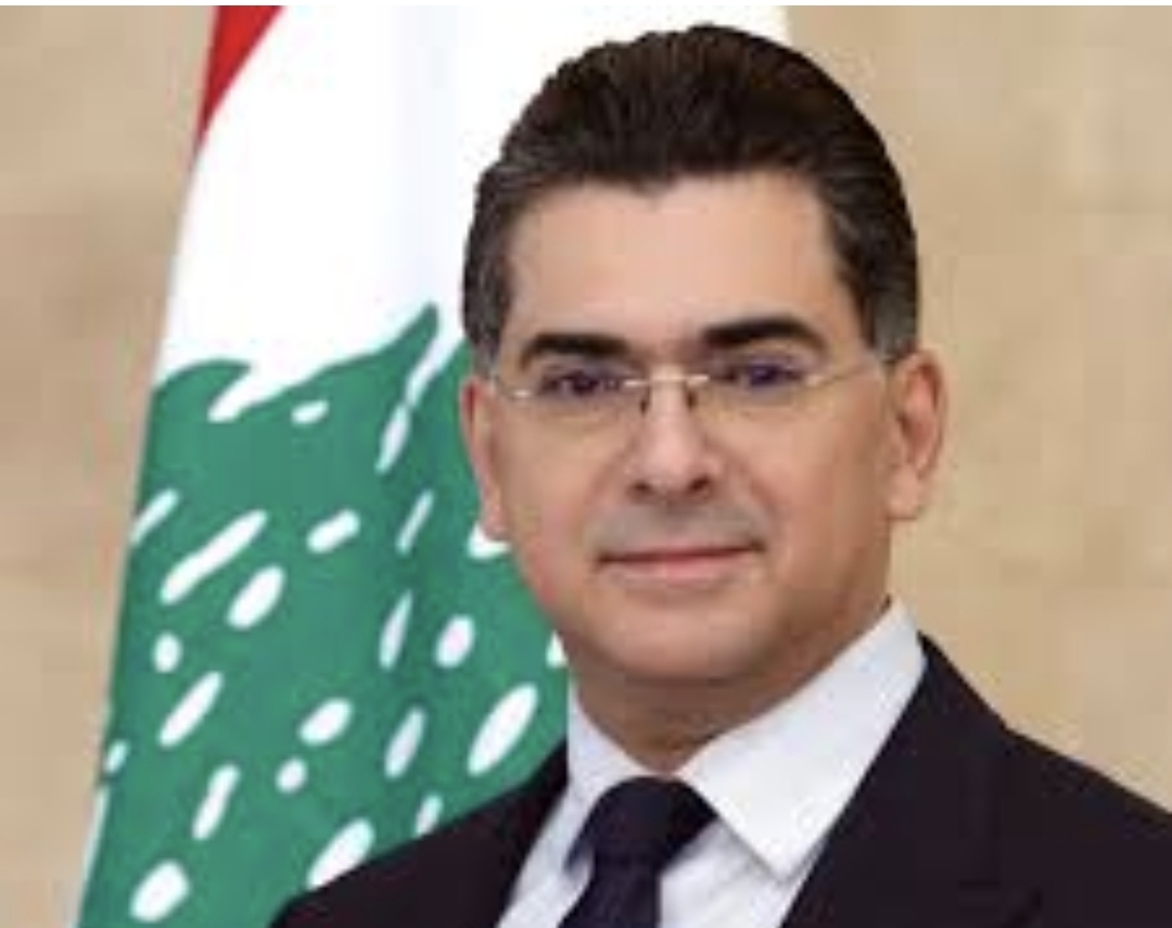 لقاء إعلامي برئاسة الوزير مرقص يوصي بالتحلي بأقصى درجات المسؤولية المهنية والوطنية عند المؤسسات الاعلامية.