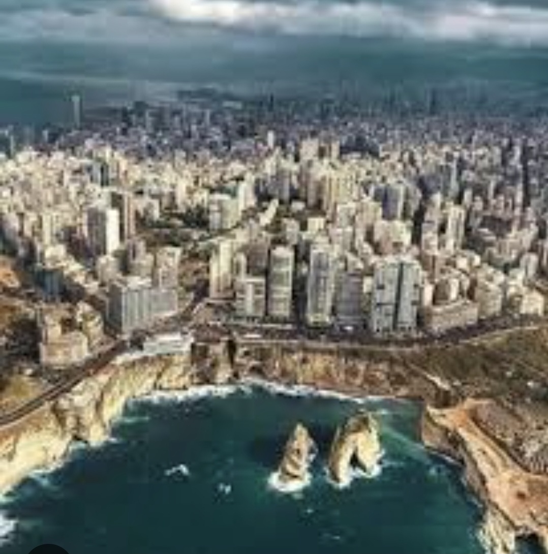 نبيل حرب يقول من اذاعة صوت المحبة في أستراليا: حين يدفن شعب وهو حي.