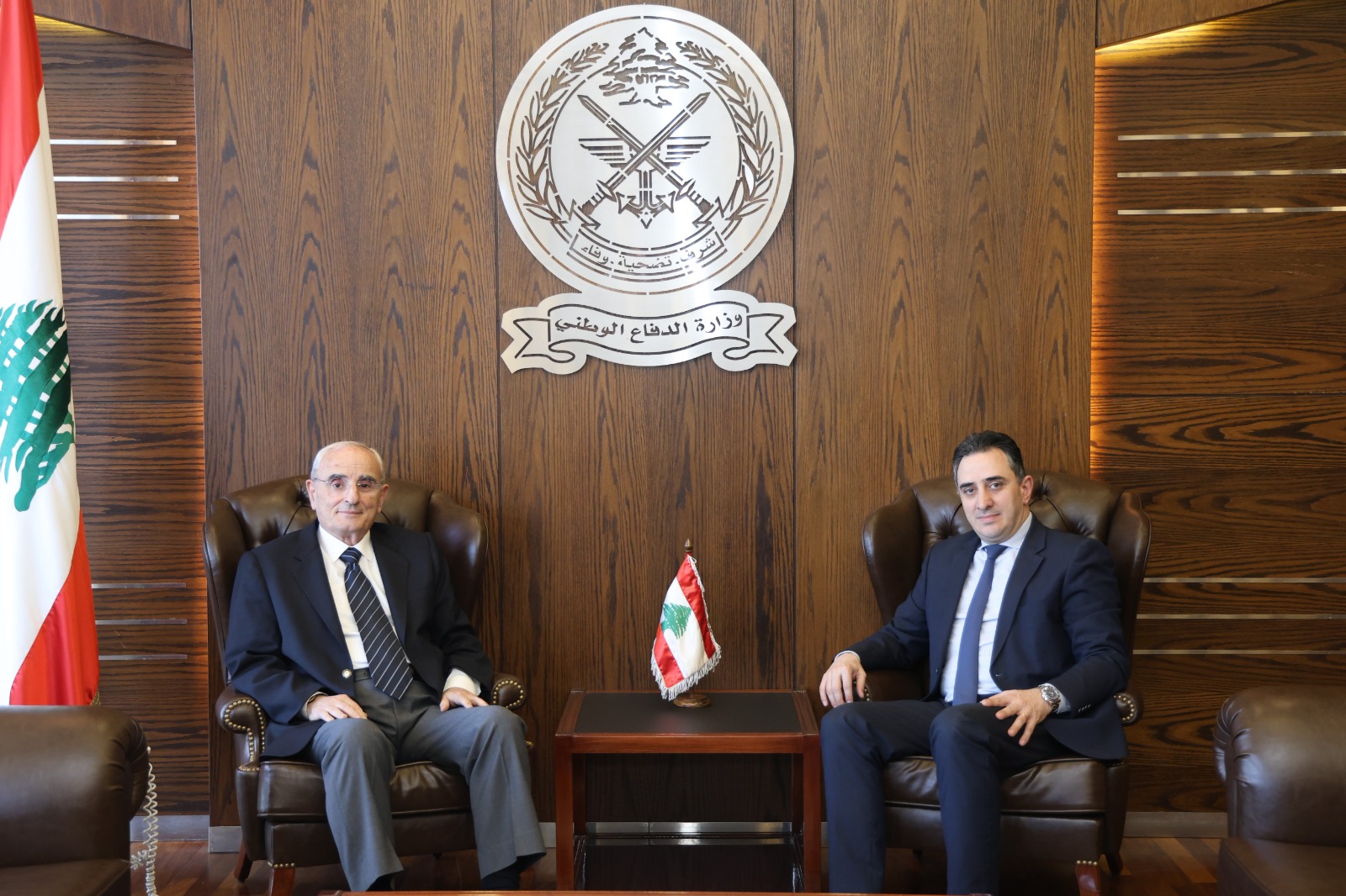 وزير الدفاع استقبل النائب الحاج والسيدة كلاس وابنتها.
