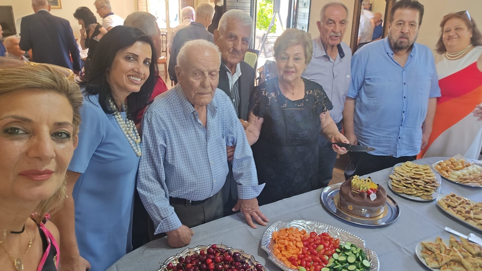 جمعية تكريم الأب تكرم باستيد منعم.