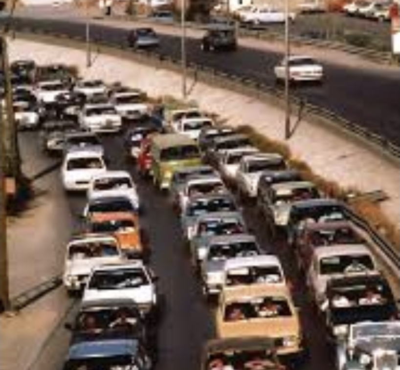 البنزين في لبنان… لماذا لا ينخفض كما ارتفع؟